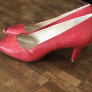 Calvin Klein Peep-Toe Pumps NEW